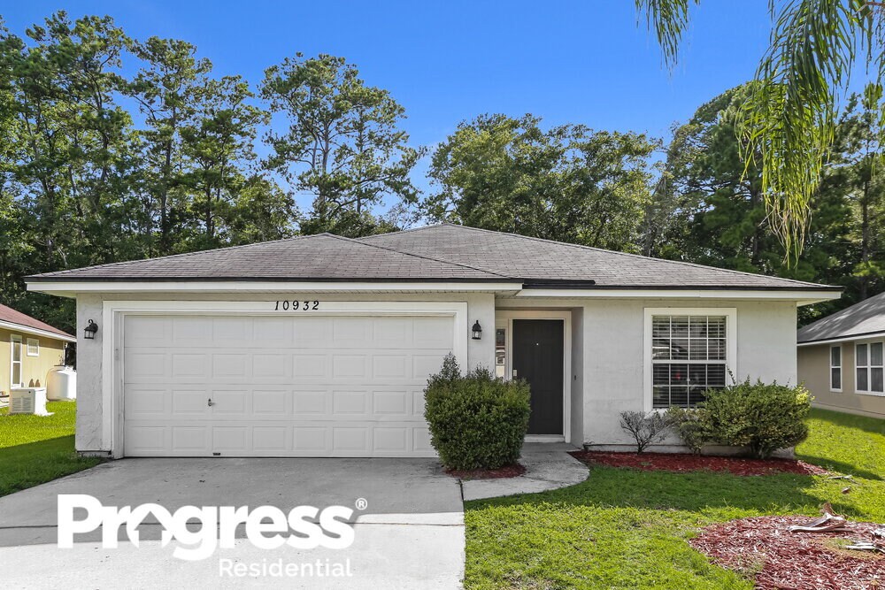 Primary Photo - 10932 Acorn Park Dr E