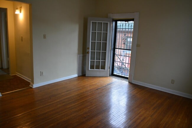 Building Photo - 1351 Highland St