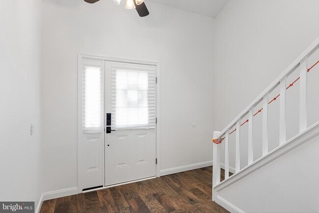 Foto del edificio - 32 Ginger Dr