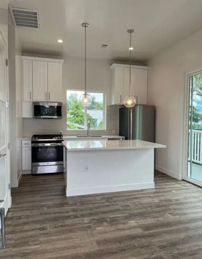 Foto del edificio - 36th