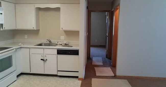 pasillo de arriba - 2324 Crescent Dr