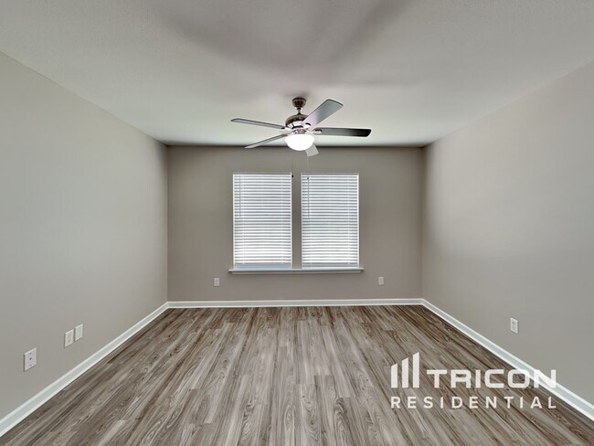 Foto del edificio - 1576 Rabon Farms Ln