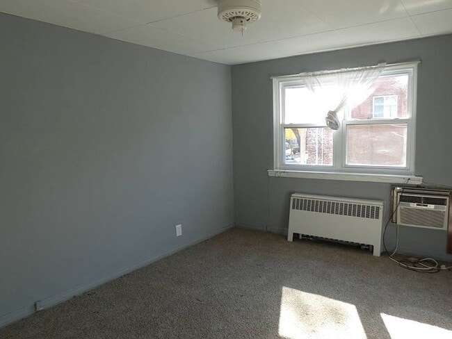 Foto del edificio - "Spacious 3-Bedroom Gem with Granite Accen...
