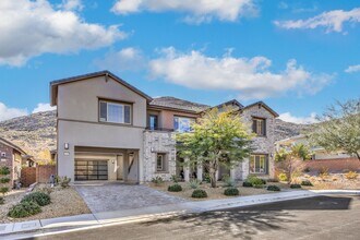 Building Photo - 6127 S Rainbow Blvd