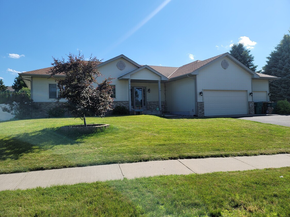 Primary Photo - 13749 Widgeon Ln