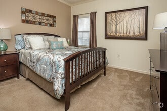 2BR, 2BA - 1,164SF - The Park at Whispering Pines