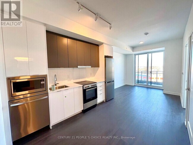 Photo du bâtiment - 9751 Markham Rd