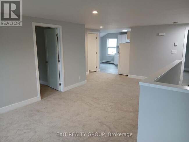 Photo du bâtiment - 27 Grove St