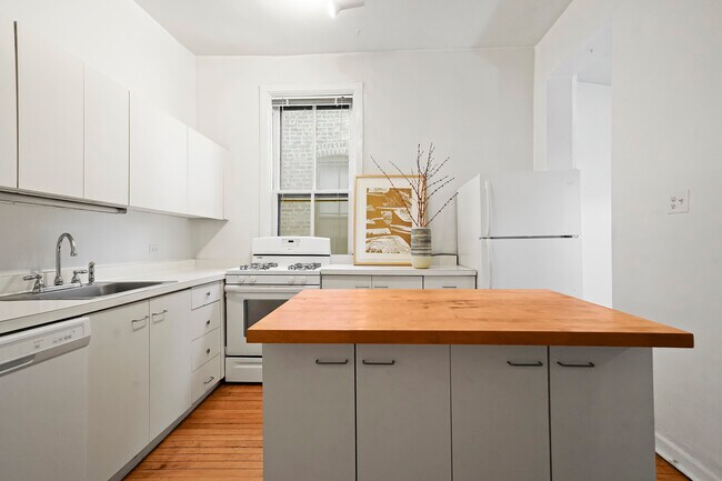 Foto del edificio - 2141 W Caton St