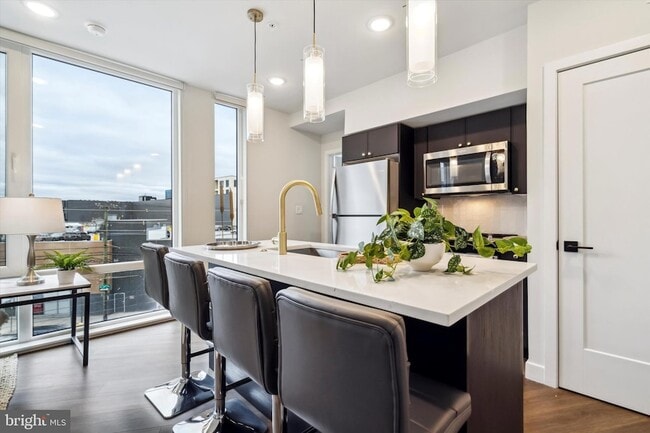 Building Photo - 1102 Germantown Ave