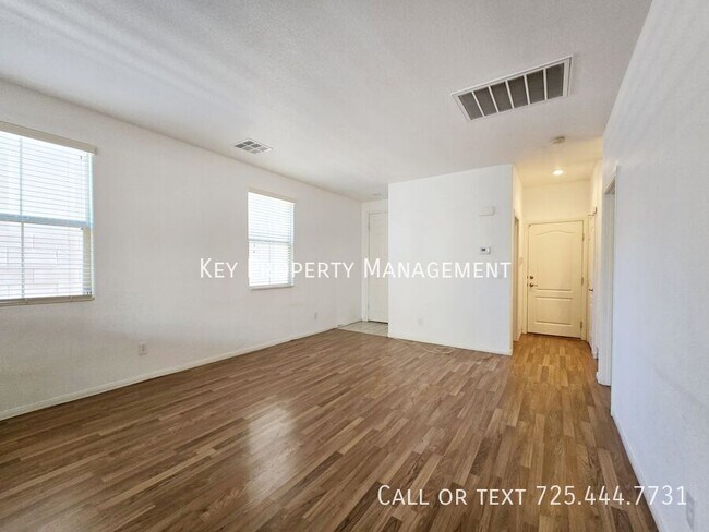 Building Photo - 4 BEDROOM BEAUTY IN THE COMMUNITY OF PROVI...