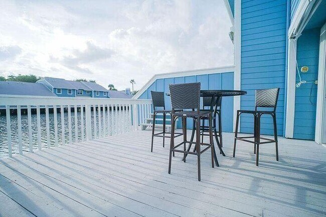 Building Photo - 1511 Ocean Dunes Cir