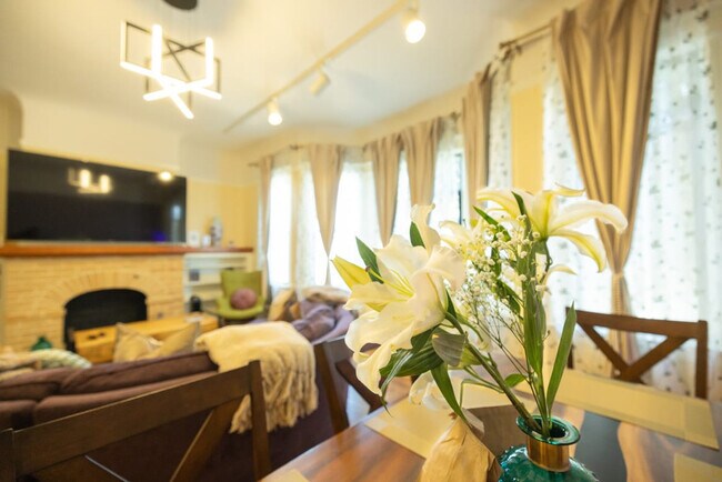 Foto del edificio - 1107 Broadway-ID1309749P