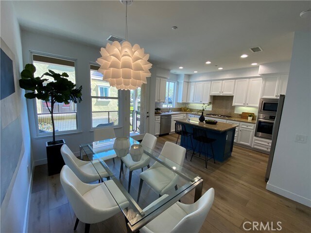 Building Photo - 10 Nautical Mile Dr