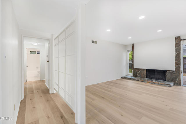 Foto del edificio - 2554 Bayshore Ave