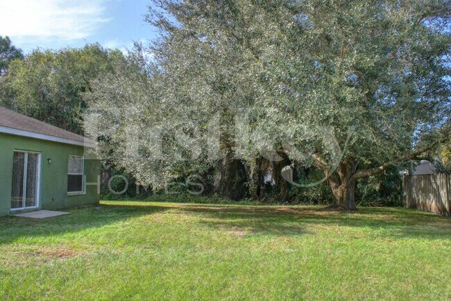 Building Photo - 2760 Ridley Ln