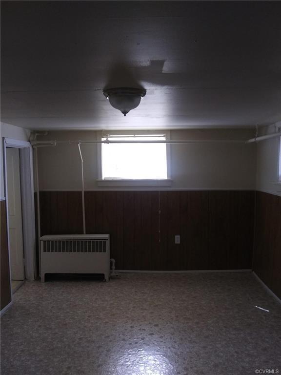 Building Photo - 401 College Ave