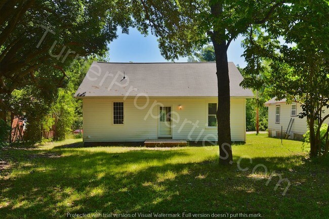 Building Photo - 1807 Campbell St Camden SC 29020