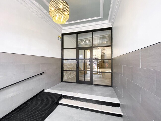 Foto del edificio - 106 Fort Washington Avenue