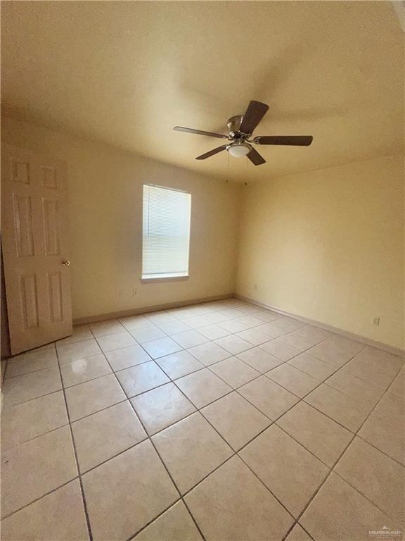 Building Photo - 17 W Caffery Ave