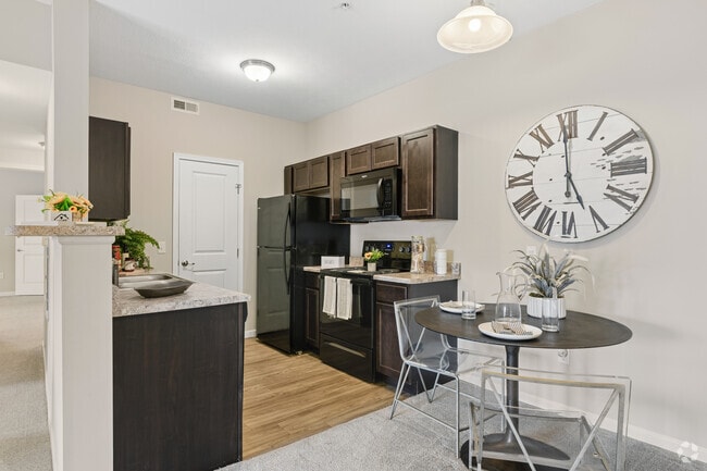 2BR, 1 BA - 965SF - Brook Lane Apartments