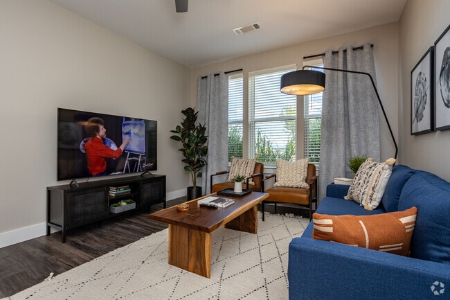 2 BR, 2 BA - Bijou 1,208SF - Icon Apartment Homes at Hardin Valley