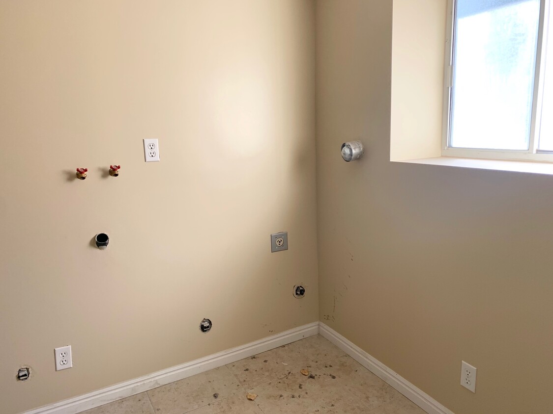 Photo - 5385 Crus Corvi Rd (West Jordan, UT)
