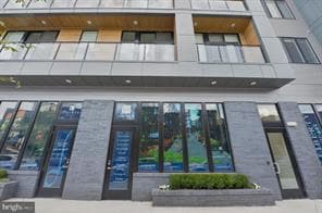 Building Photo - 1214 N American St