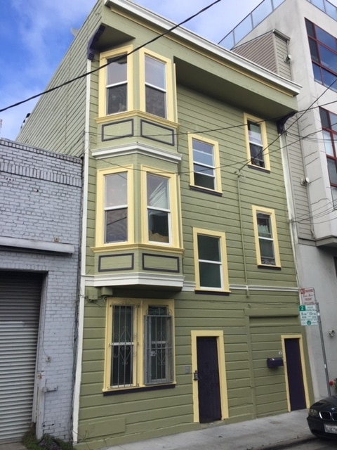 Building Photo - 43 Juniper St