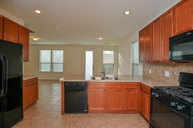 Building Photo - 19404 Rockwood Ct