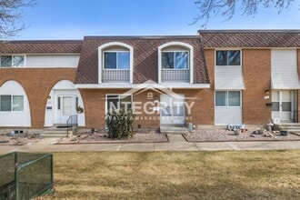 Building Photo - 620 S Youngfield Ct