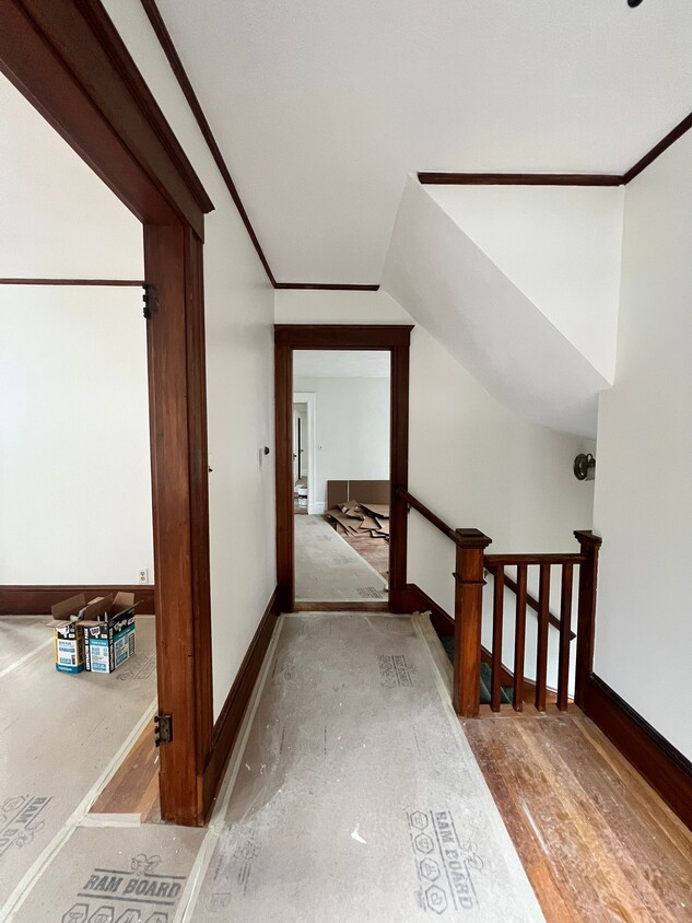 Primary Photo - 96 Brooks St