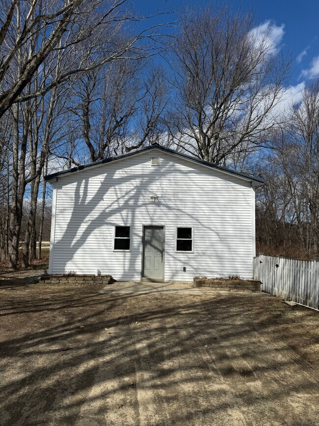 Foto del edificio - 30 Smith Bridge Rd