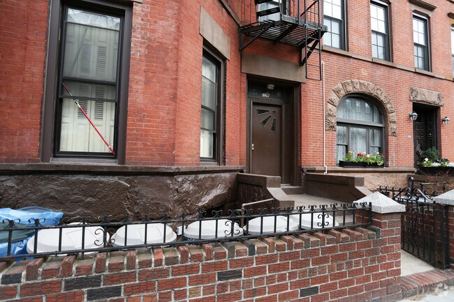 Foto del edificio - 532A Henry St