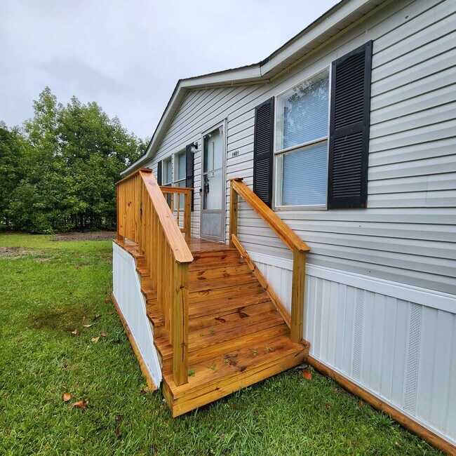 Foto del edificio - Coming Soon (December 2025)!! Beautiful 3 bedroom, 2 bath mobile home