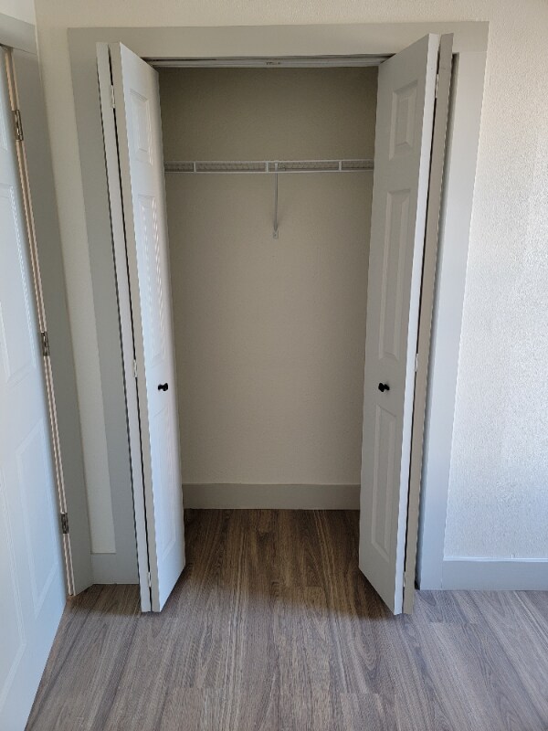 420 Pineville Rd Unit 1, Washburn, MO 65772 Room for Rent in Washburn