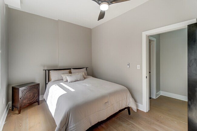 Foto del edificio - 2455 W McMicken Ave