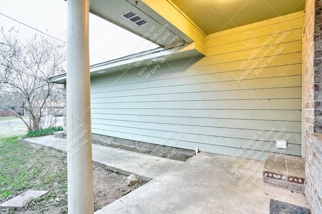 Foto del edificio - 106 Hughson Ct