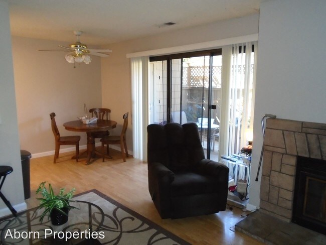Foto del edificio - 1 br, 1 bath House - 5534 Makati Circle