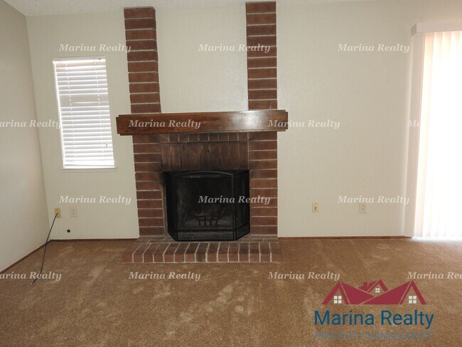 Foto del edificio - 2 bed 2 bath single family home in established neighborhood in City of Suisun