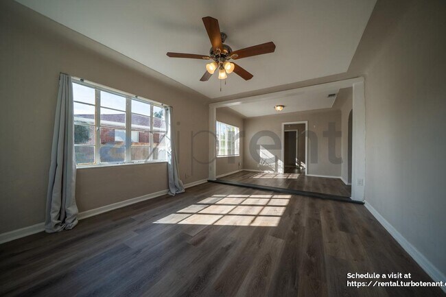 Foto del edificio - 925 17th St S