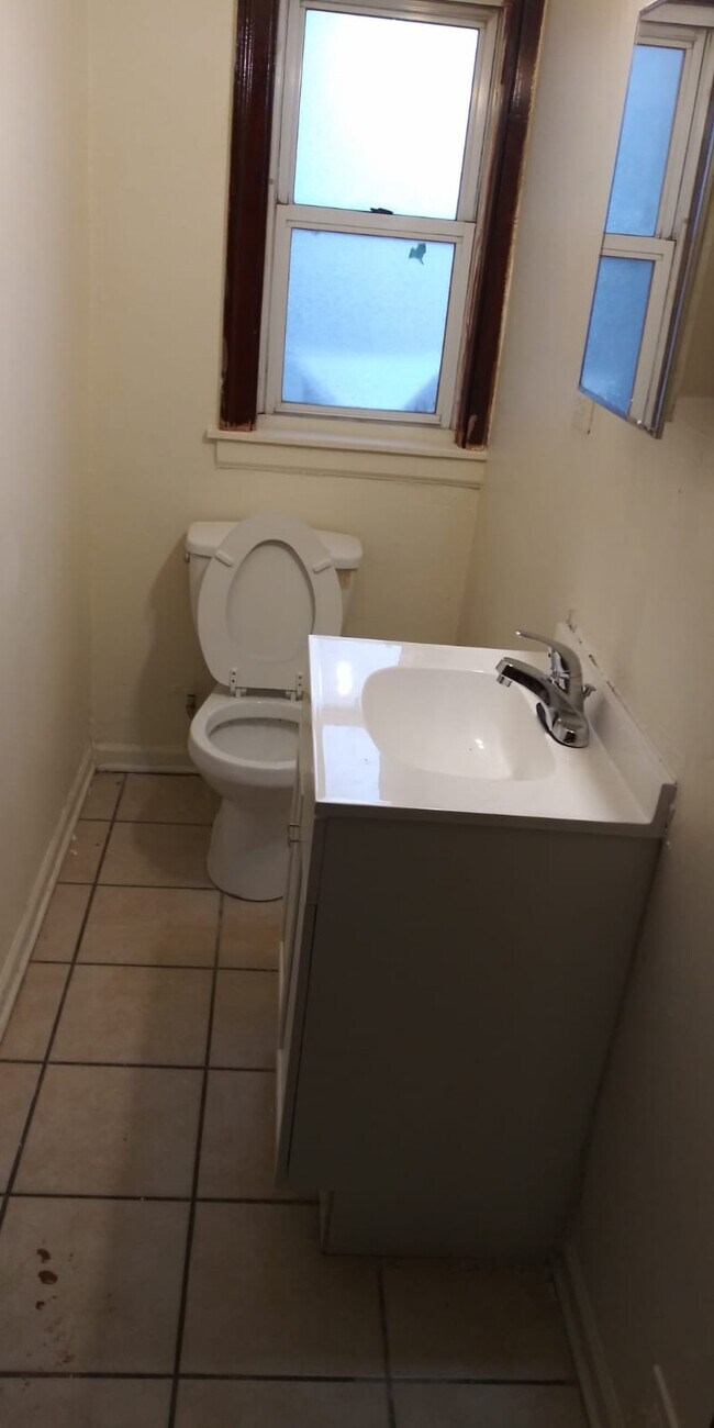 Foto del edificio - 11842 S Princeton Ave