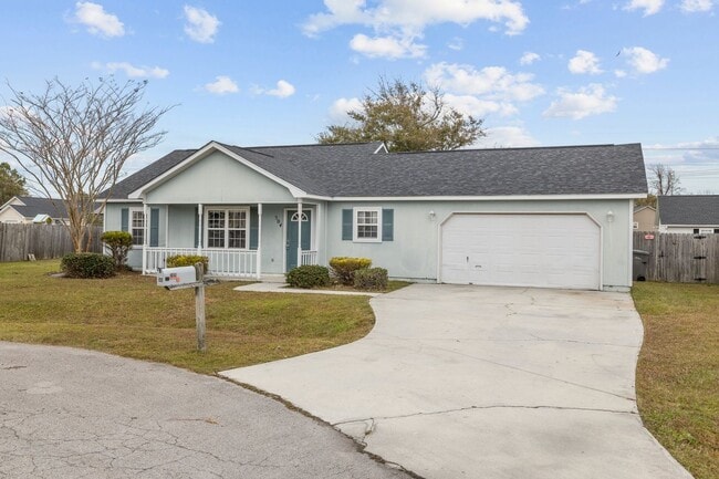 Building Photo - 504 Sumrell Way