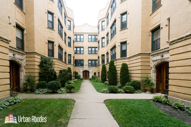 Building Photo - 4108 N Keystone Ave