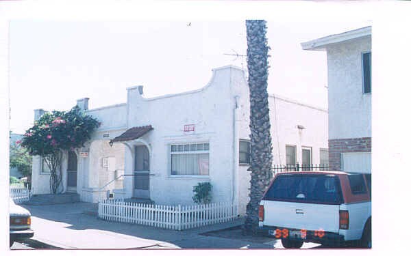 Building Photo - 901 Coronado Ave