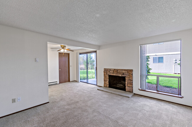 Foto del edificio - 2534 Warner Ave