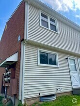 Building Photo - 1081 New Haven Rd