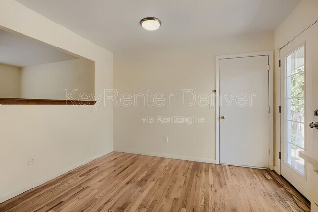 Foto del edificio - 8099 W 93rd Way