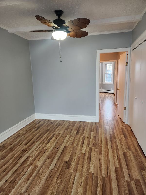 Building Photo - 5826 60th Ln