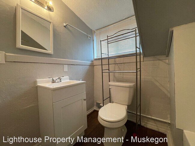 Foto del edificio - 1 br, 1 bath House - 1262 5th Street